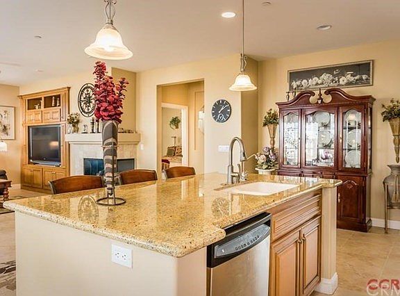 4th image of 1159 Vaquero Way