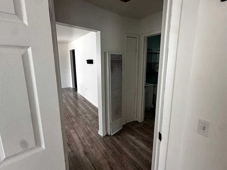 802 NW 4th St — Photo 17