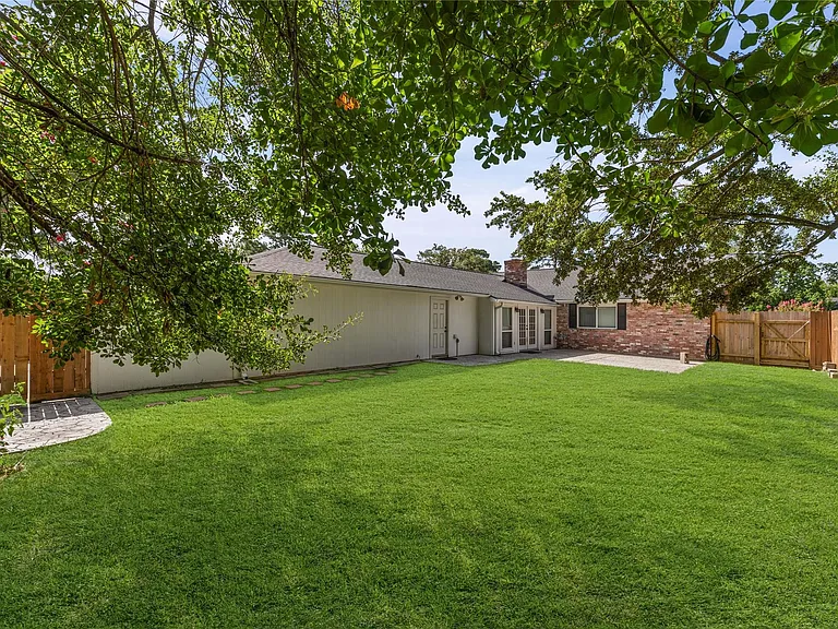 3202 Greenham Ct — Photo 17
