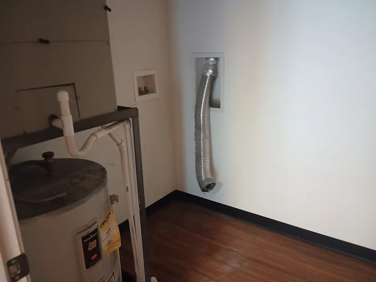 Mill Supply Apartments — Photo 12