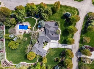 2958 W Champagne Ct, Eagle, ID 83616