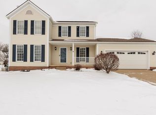 626 Oakcrest Dr, Wadsworth, OH 44281
