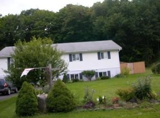 11 Gill Rd, New Baltimore, NY 12124