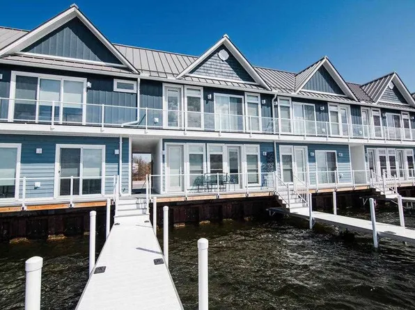 3670 Oden Rd #9, Alanson, MI 49706