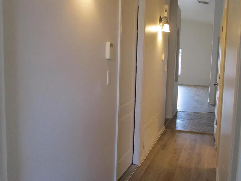 11351 W Cotton Bale Ln — Photo 10