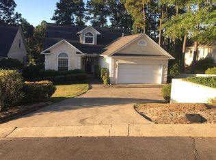 341 Sandwedge Dr, Fayetteville, NC 28311