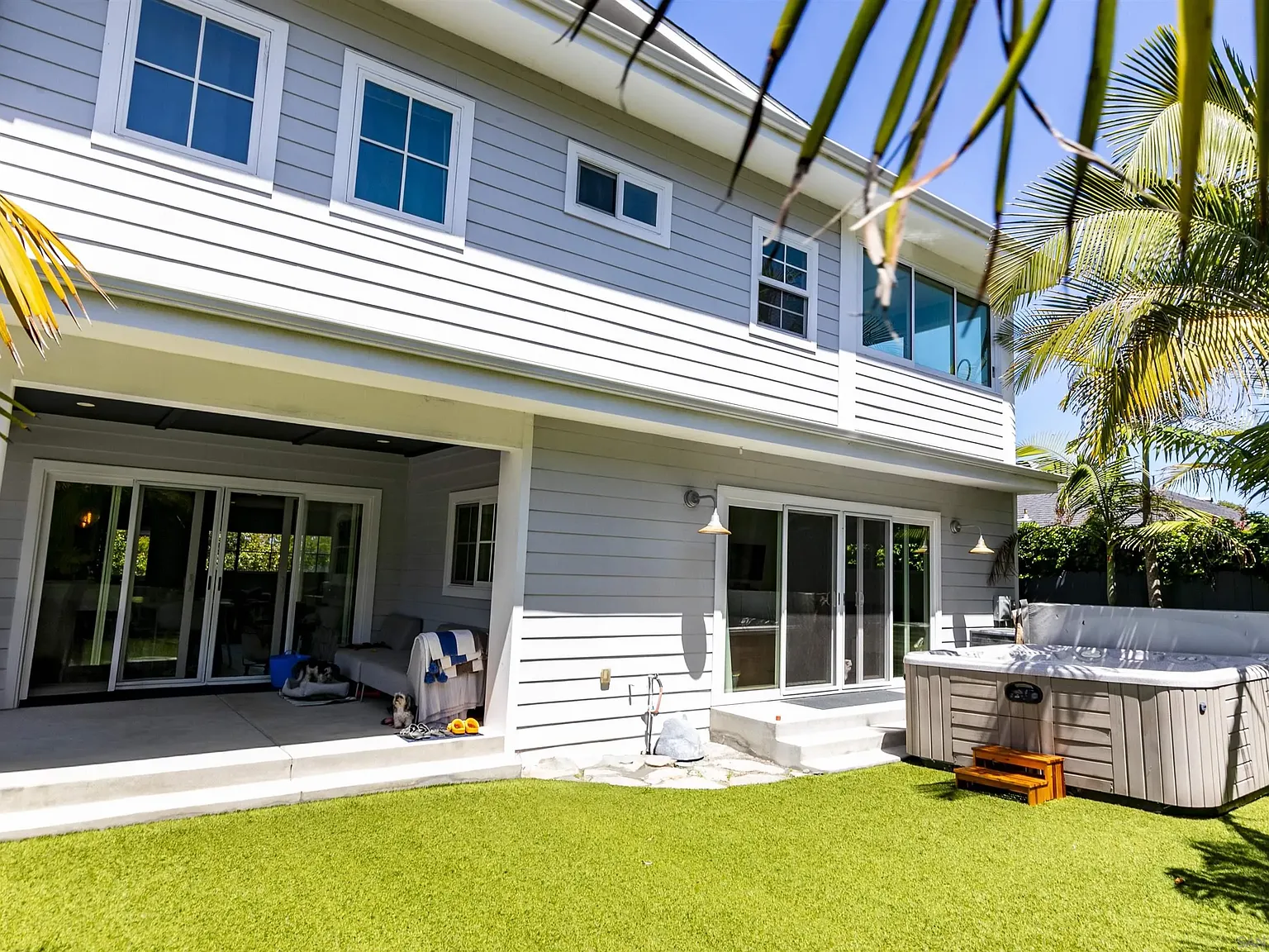 4 bed, 3.0 bath, 3200 sqft, $20,000 — Photo 3