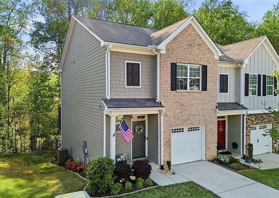 1st image of 1528 Bluff Valley Cir