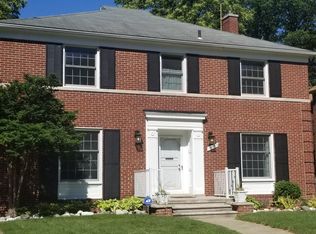 19195 Berkeley Rd, Detroit, MI 48221