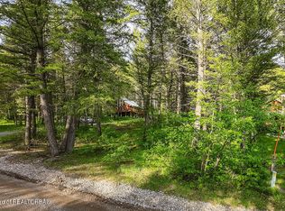 100 Redwood Dr, Thayne, WY 83127