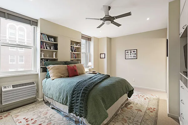 Sold by Compass | media 5