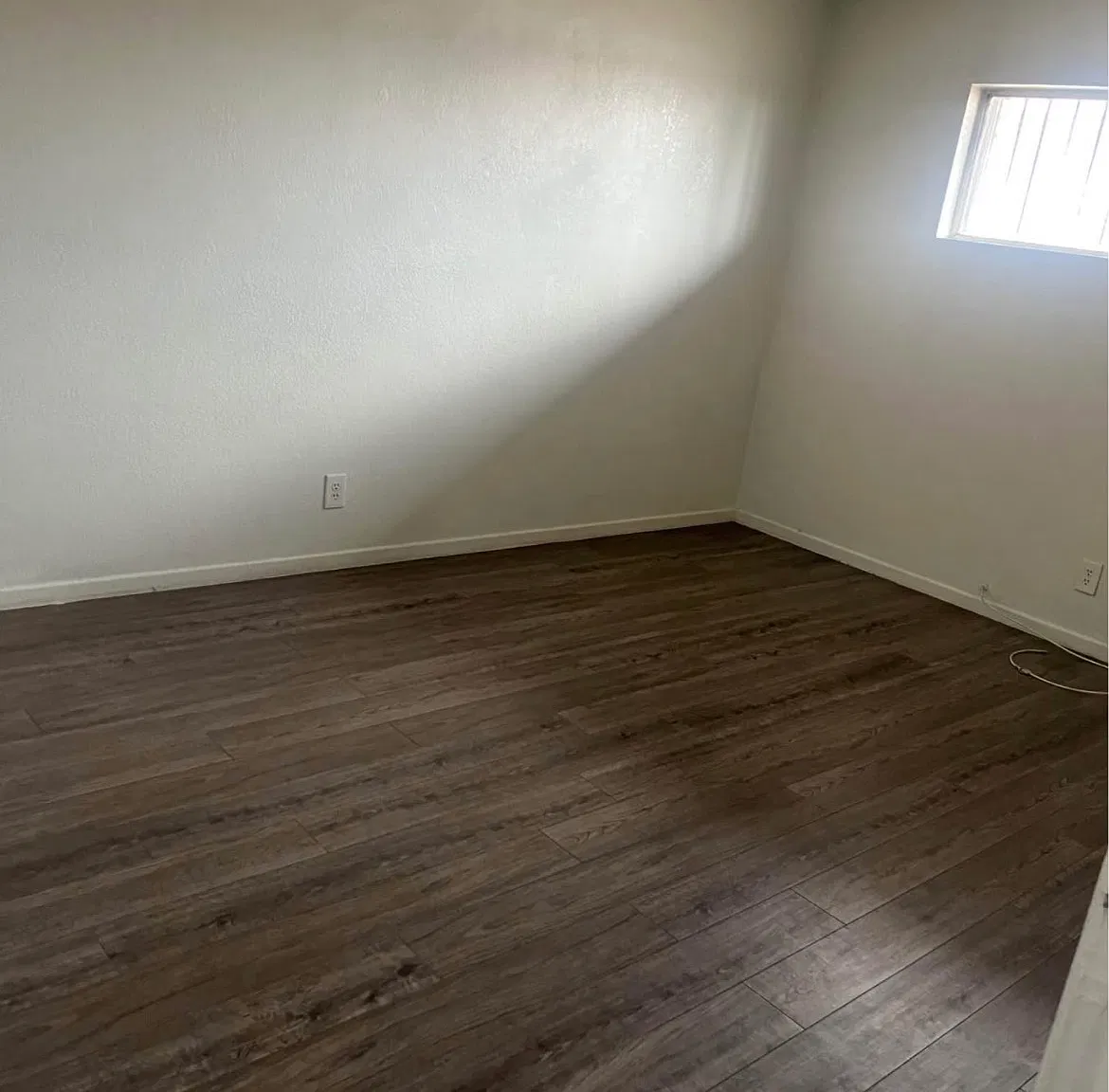 2 bed, $1,050 — Photo 3