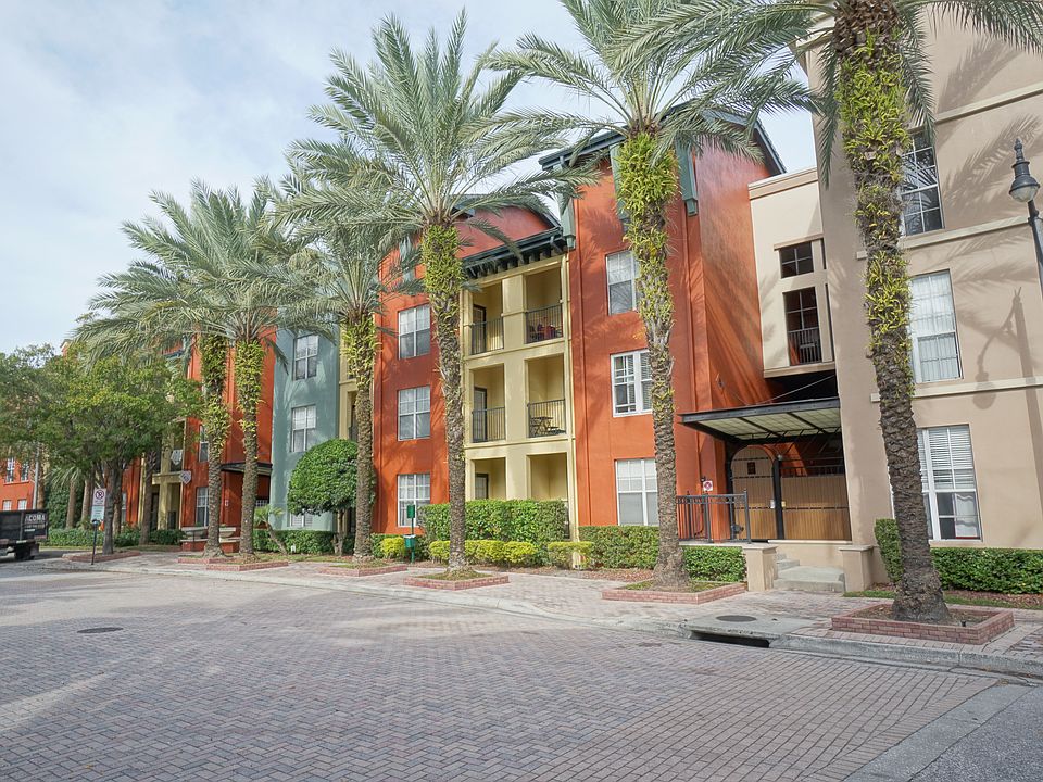 1st image of 2402 W Azeele St Unit 414