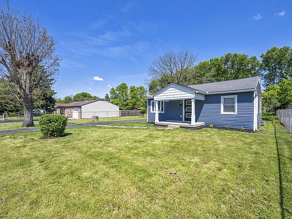 5th image of 486 Basswood Rd