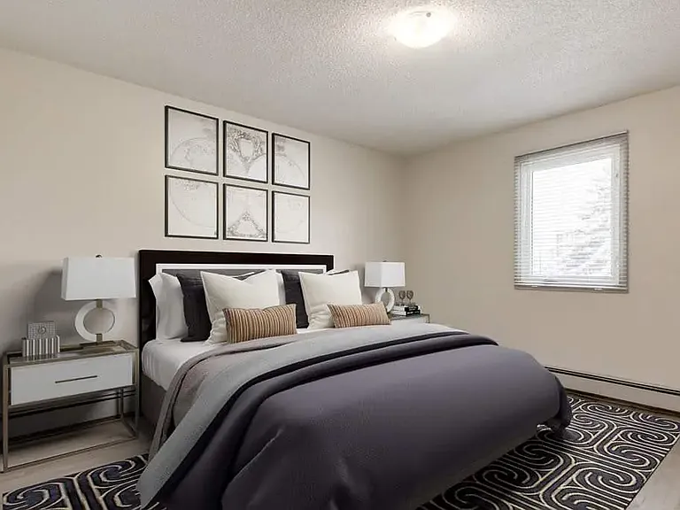 2399 Southview Dr SE — Photo 4