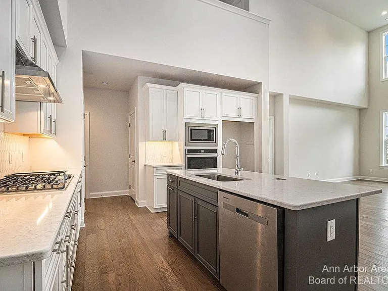 3343 Roseford Blvd — Photo 12