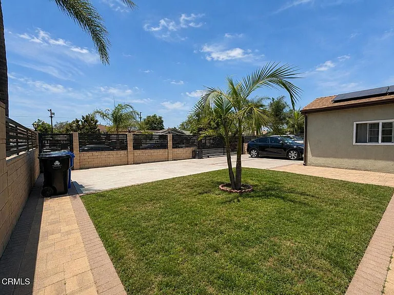 7330 Satsuma Ave — Photo 7
