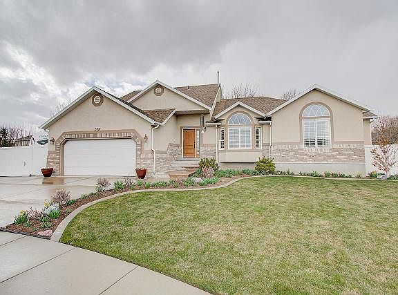 2nd image of 3731 W Shasta Cir