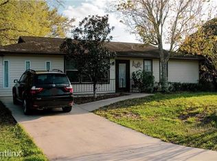 2715 4th St SW, Lehigh Acres, FL 33976