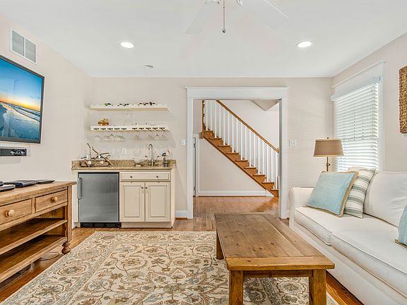 1st Floor Sitting Room