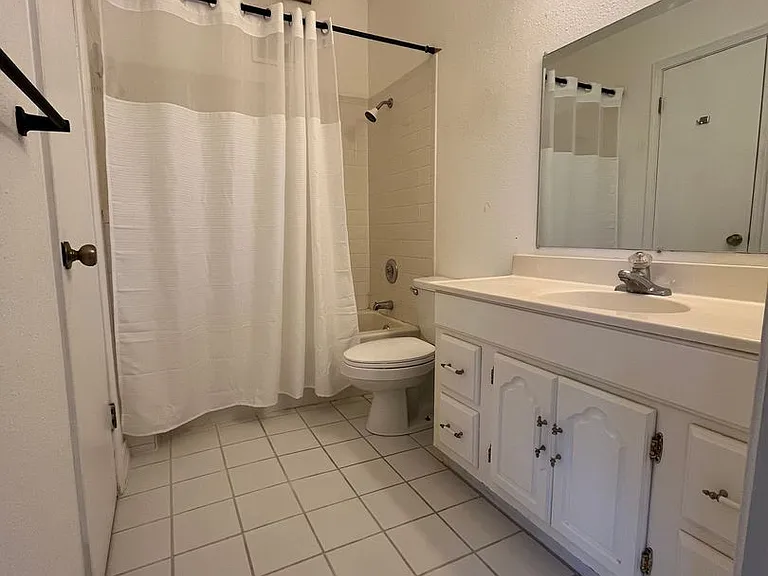 3321 Colquitt Rd — Photo 34