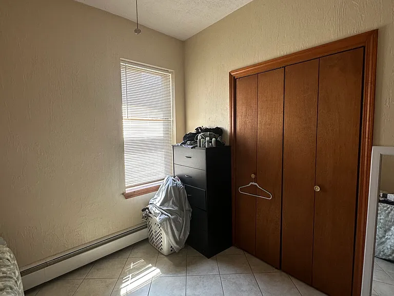 47 N Margin St #2R — Photo 5