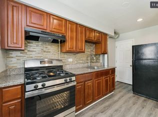 8600 Oak Rd, Parkville, MD 21234