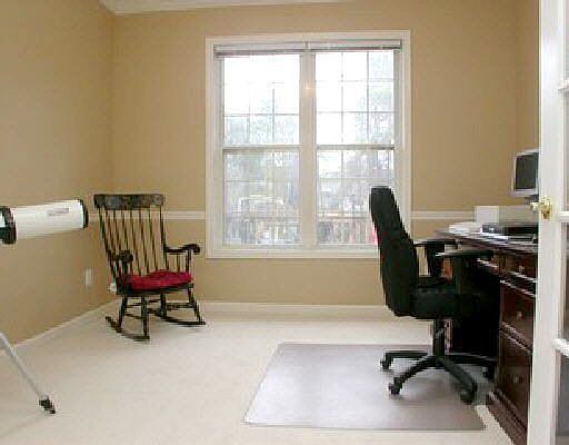 4th image of 1297 Highfield Dr
