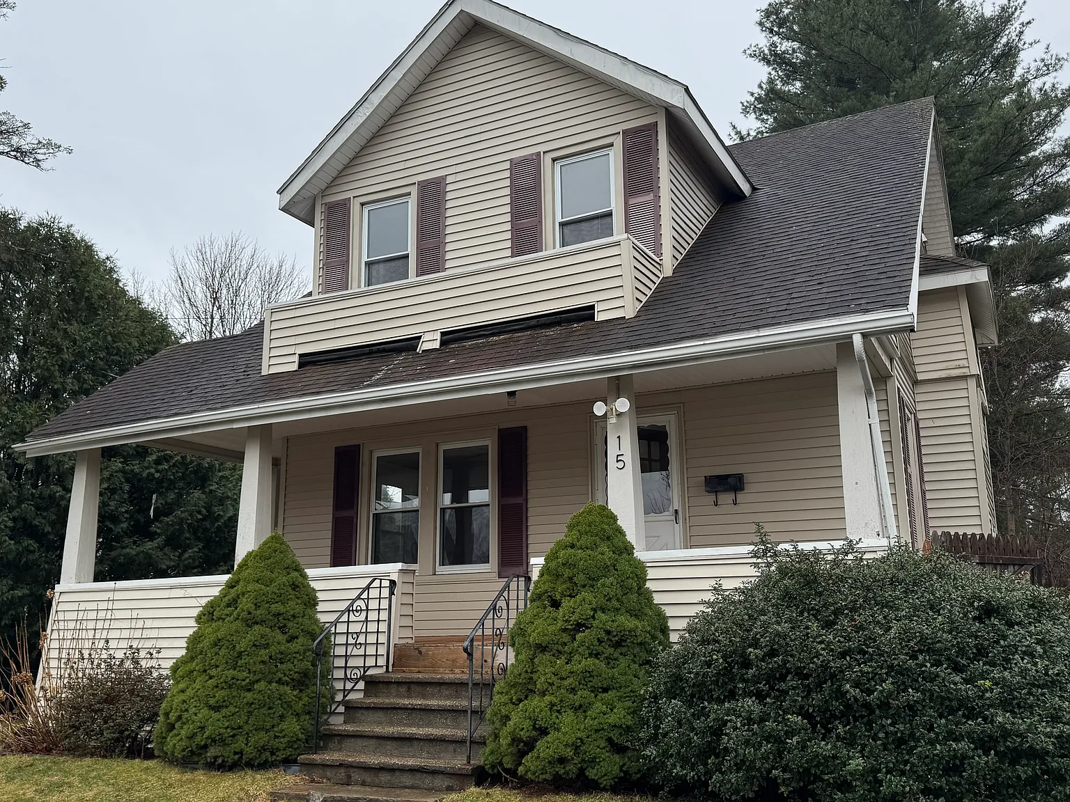 3 bed, 1.5 bath, 1225 sqft, $2,750 — Photo 1