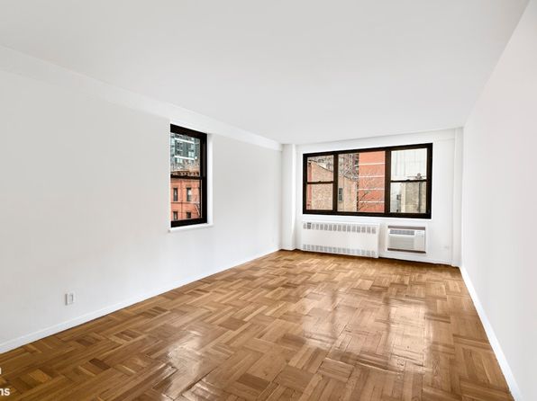 250 E 39th St APT 7A
