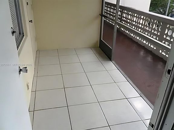 3rd image of 1425 Arthur St APT 414B