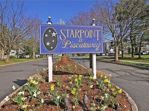 346 Lunar Rd, Piscataway, NJ 08854