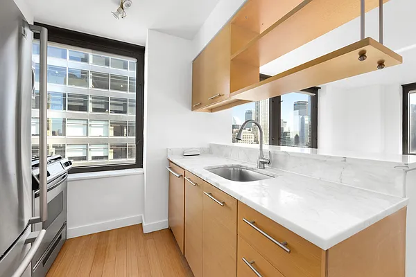 Rented by Douglas Elliman | media 17