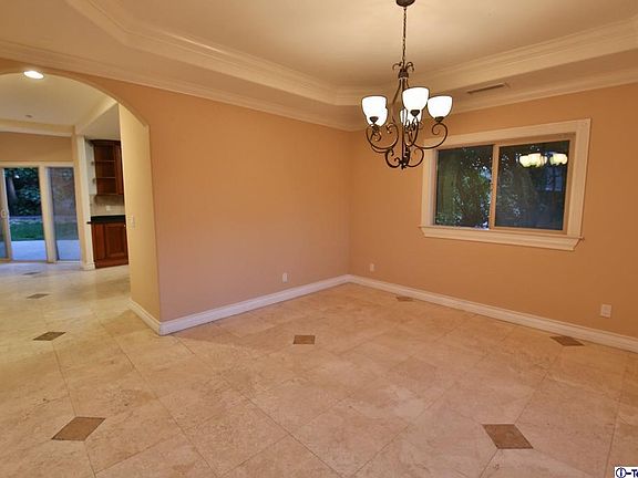 4th image of 10601 N Hillrose Cir