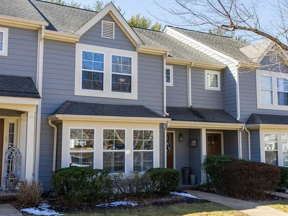 3224 Gateway Cir
