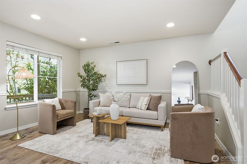 3rd image of 36706 SE Gravenstein Court