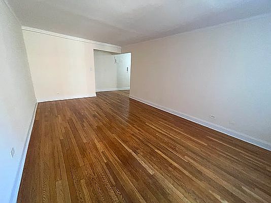 1st image of 87-02 Midland Pkwy #1W