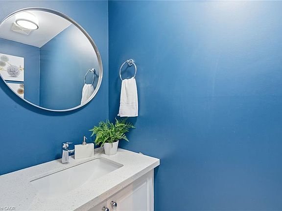 5th image of 5213 Thornburn Dr