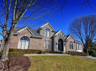 2333 Hawthorne, Utica, MI 48316