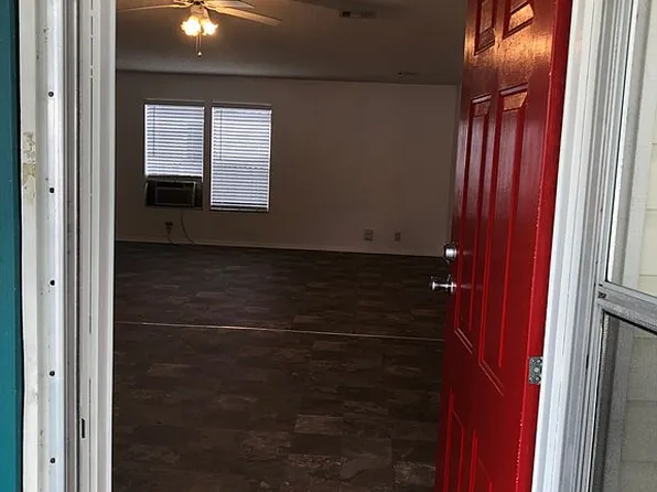 10907 Olivewood Ln, Jacksonville, FL 32256