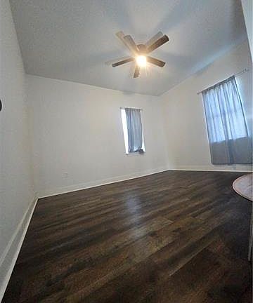 5th image of 1000 Elmira Ave #B