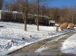 277 Moninger Rd, Washington, PA 15301