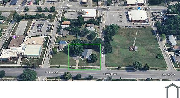 3rd image of 3920 E Linwood Blvd