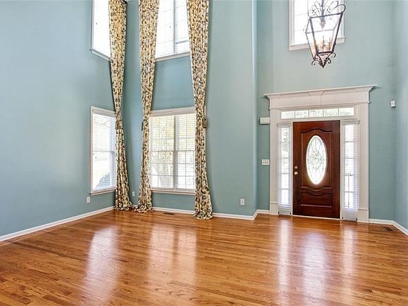 3rd image of 1601 Tappahannock Trl