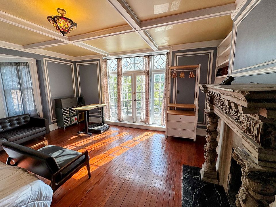 Master bedroom w/ fireplace