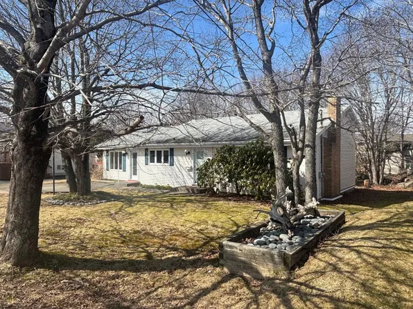 19 Dumbarton Ave, Dartmouth, NS B2X 1Z7