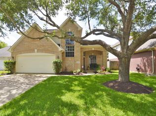 7022 Maid Stone Dr, Pasadena, TX 77505