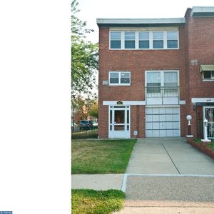 3017 S 70th St, Philadelphia, PA, 19142