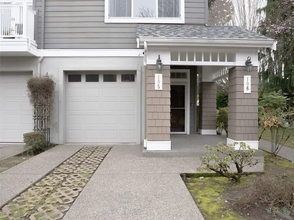 561 Anacortes Court NE #105, Renton, WA 98059