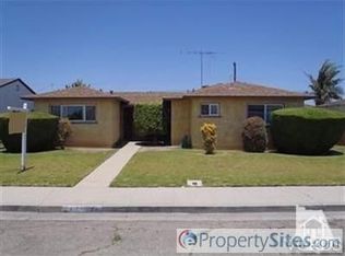 1301 W Iris St, Oxnard, CA 93033